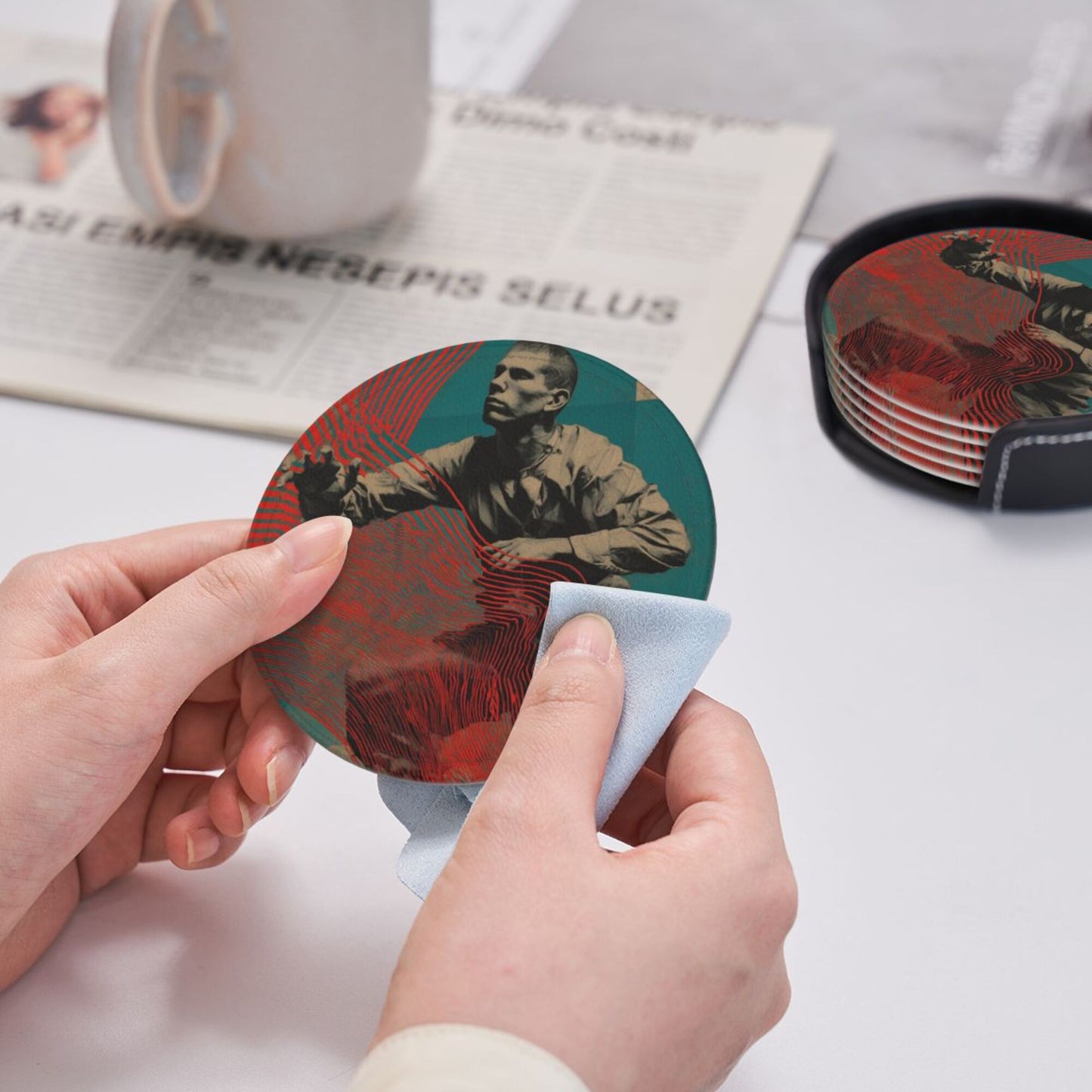 Personalized Artistic Round Leather Coaster (Diameter 10cm, Thickness 0.3cm)